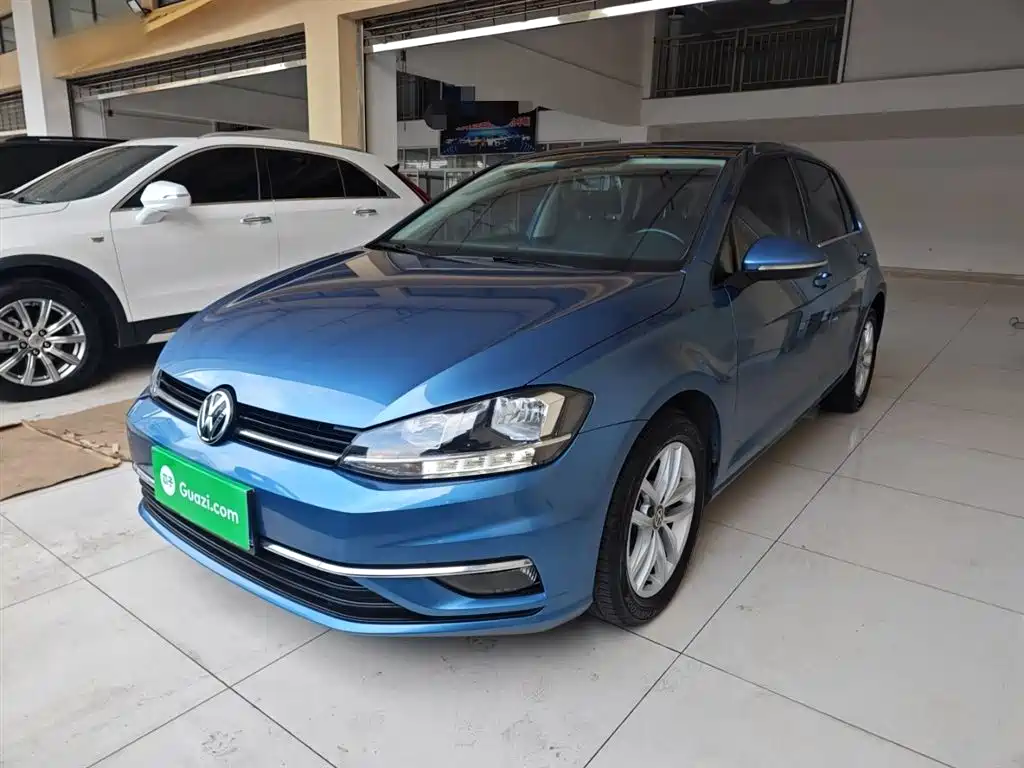 Volkswagen Golf 2018 230TSI Automatic Comfort фото 2
