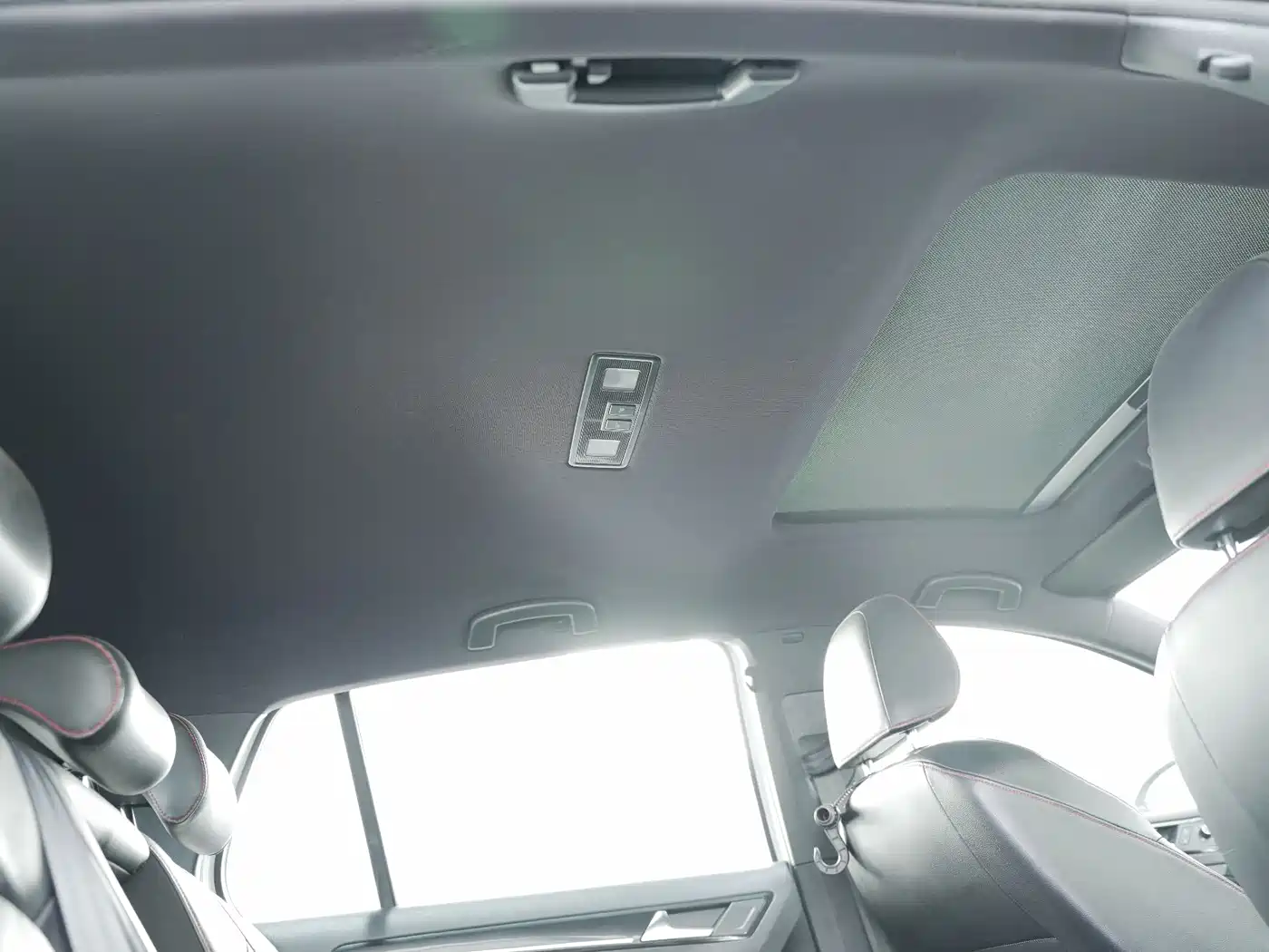 Volkswagen Golf GTI 2016 2.0TSI GTI фото 17