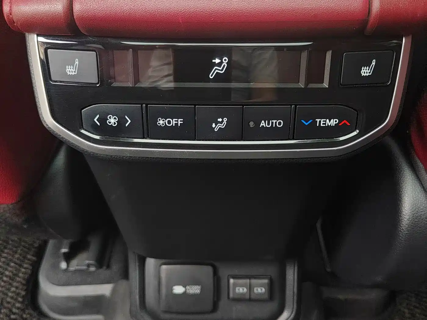 Toyota Crown Kluger 2021 2.5L HEV AWD Flagship Edition фото 13