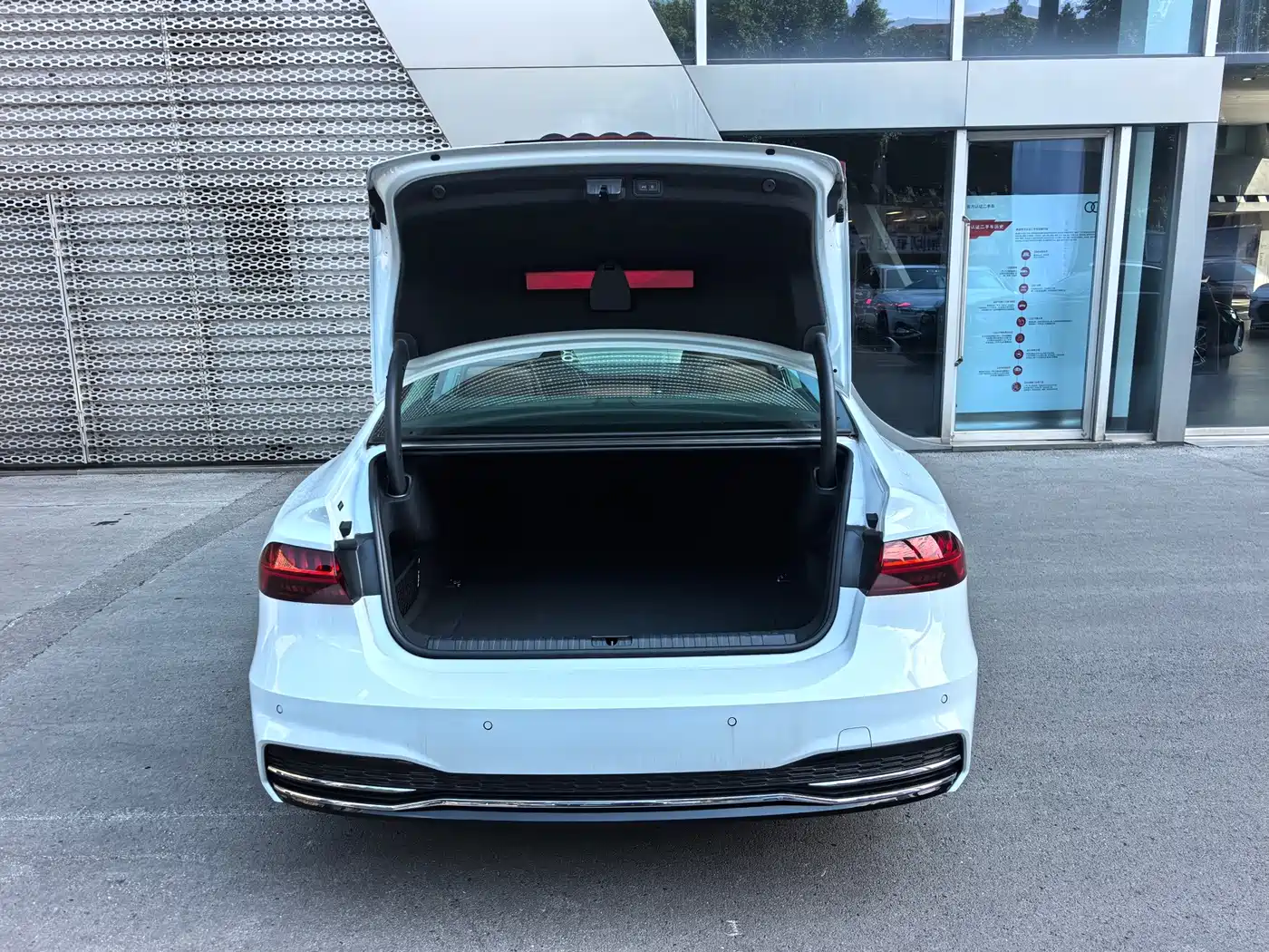 Audi A7L 2025 2024 45 TFSI quattro Premium Luxury
