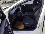 Фото 9 - Ford Focus