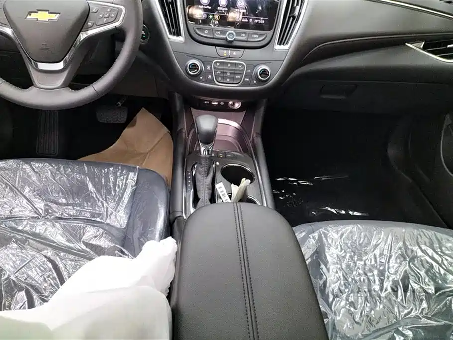 Chevrolet Malibu XL 2023 1.5T RS Edition фото 16