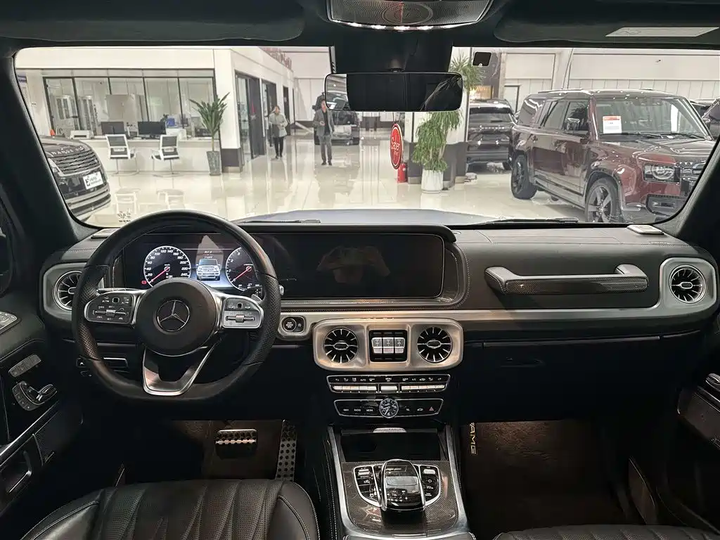 Mercedes-Benz G-Class 2024 G 500 фото 13