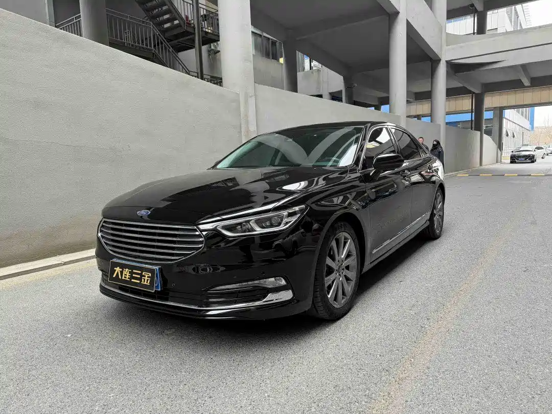 Фото 6 - Ford Taurus