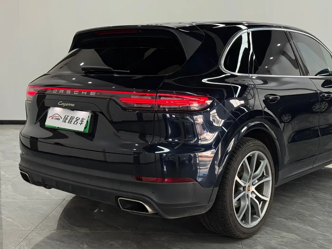 PORSCHE CAYENNE NEW ENERGY