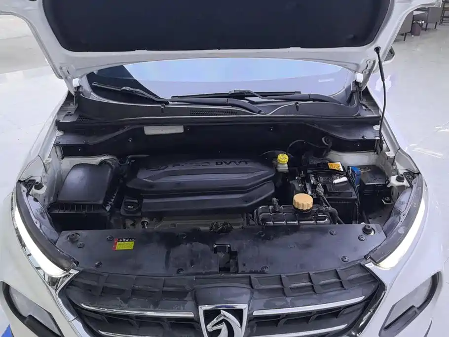 Baojun 510 2017 2017 1.5L Manual Luxury