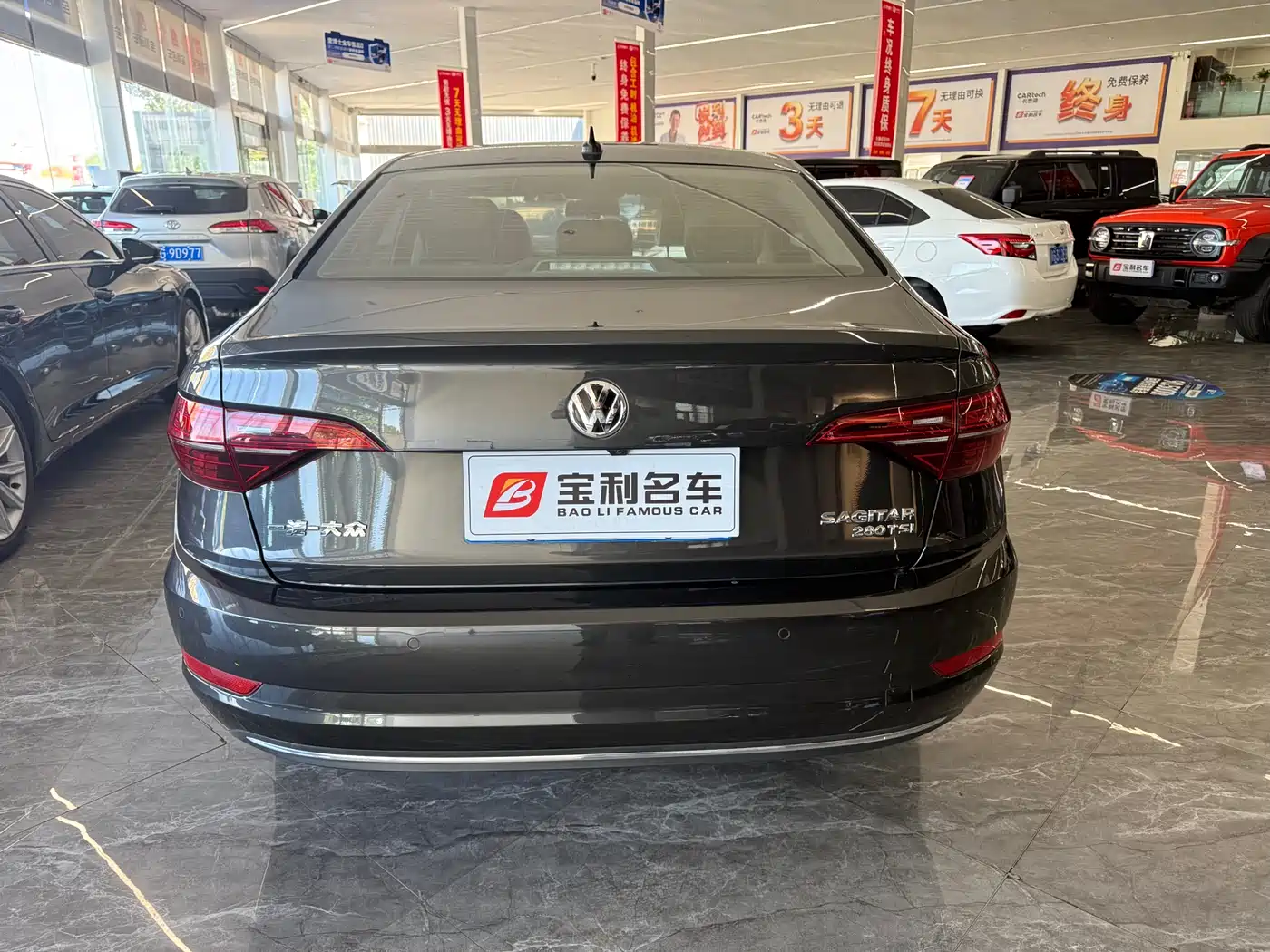 Volkswagen Sagitar 2021 280TSI DSG Surpassing Edition фото 4