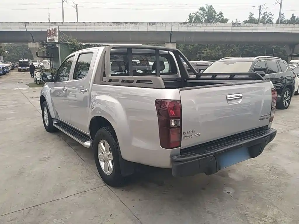 Isuzu D-MAX 2018 2018 3.0T 2WD Automatic Elite 4JJ1-TC HI