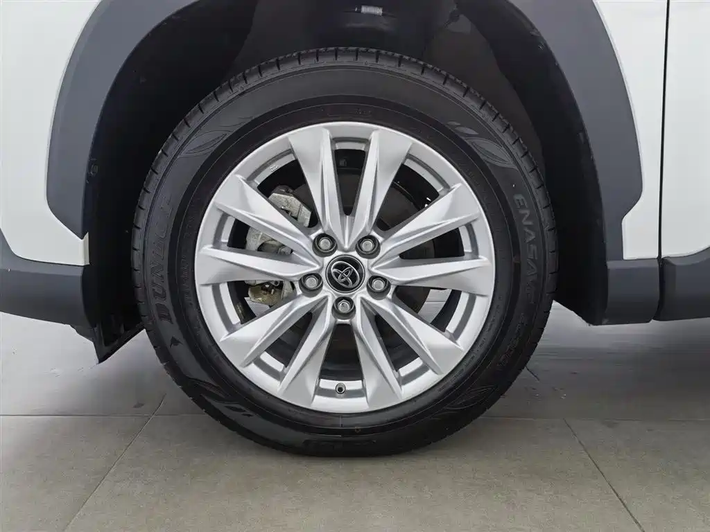 Toyota Corolla Cross 2023 2.0L Pioneer Edition фото 17