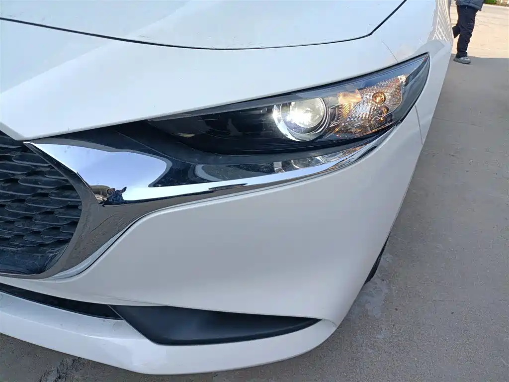 Mazda Mazda3 Axela 2024 2023 2.0L Auto Zhiqing