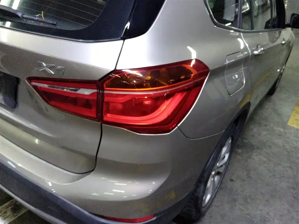 BMW X1 2016 sDrive18Li Premium Model фото 8