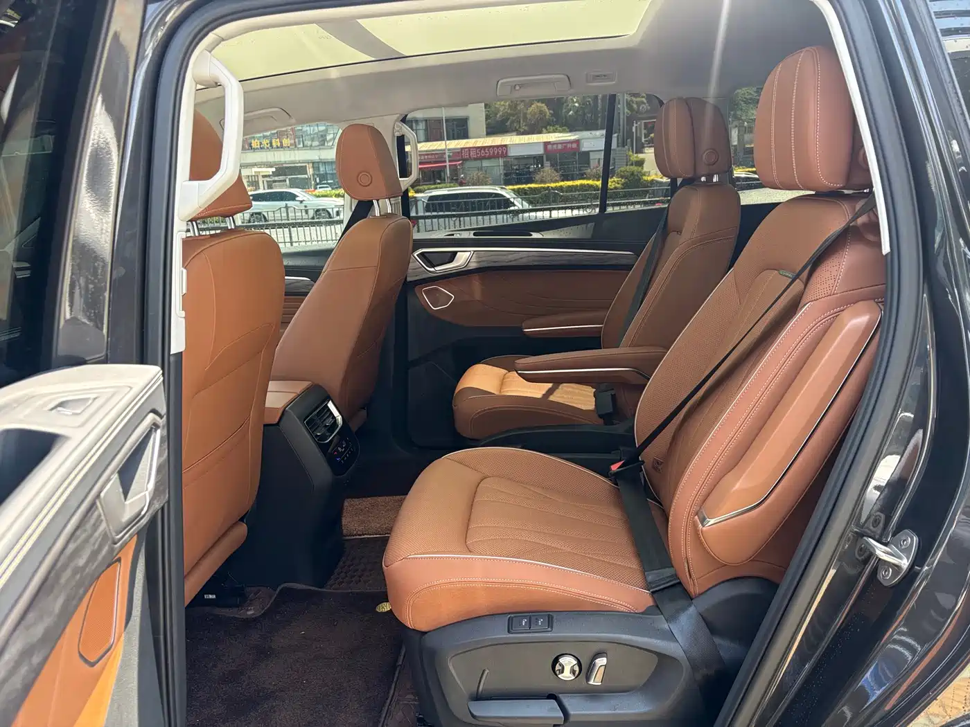 VOLKSWAGEN LANJING
