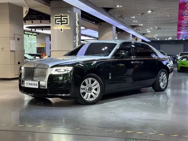 Rolls-Royce Ghost 6.7T, длинная колёсная база