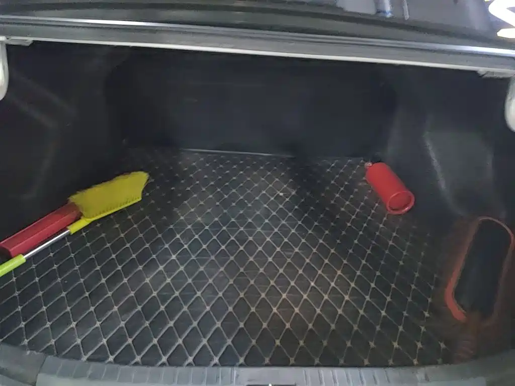 Toyota Vios 2017 1.5L CVT Pioneer фото 19