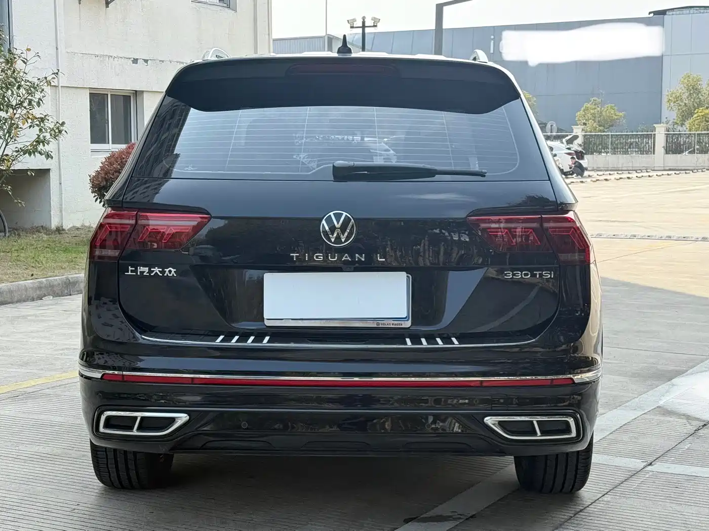 Volkswagen Tiguan L 2022 330TSI Auto 2WD R-Line Premium Edition фото 13