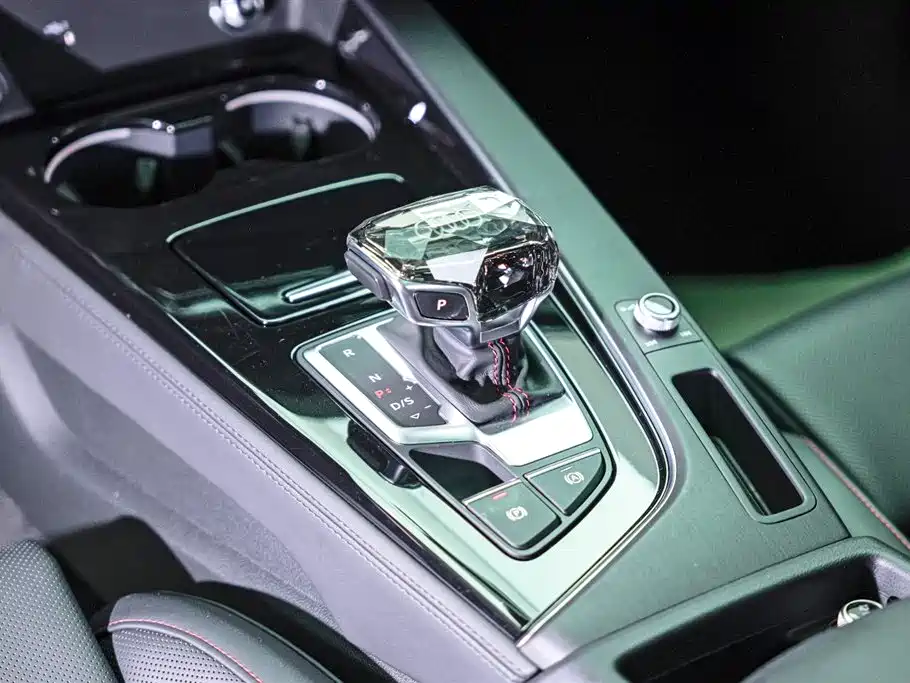 Audi A4L, миниатюра 14