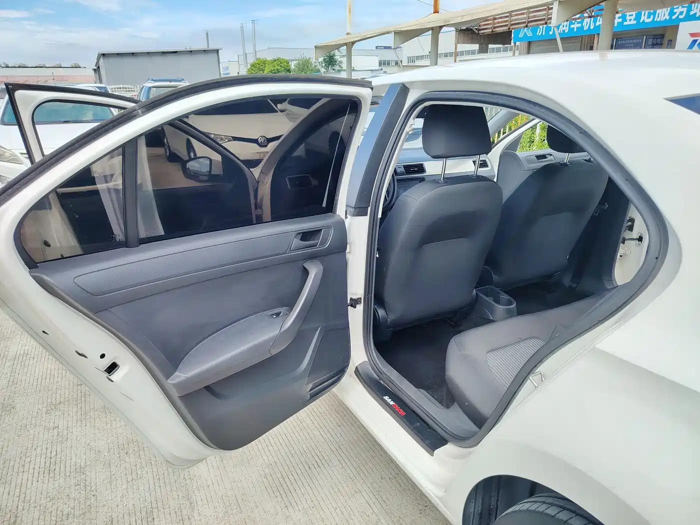 Volkswagen Santana 2019 1.5L Auto Trend Edition China V фото 5
