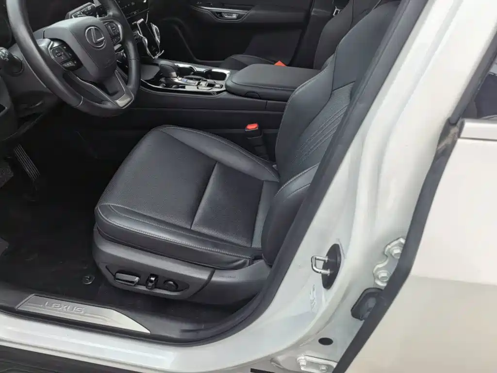 Lexus NX 2023 2022 350h FWD Joy Creation Edition
