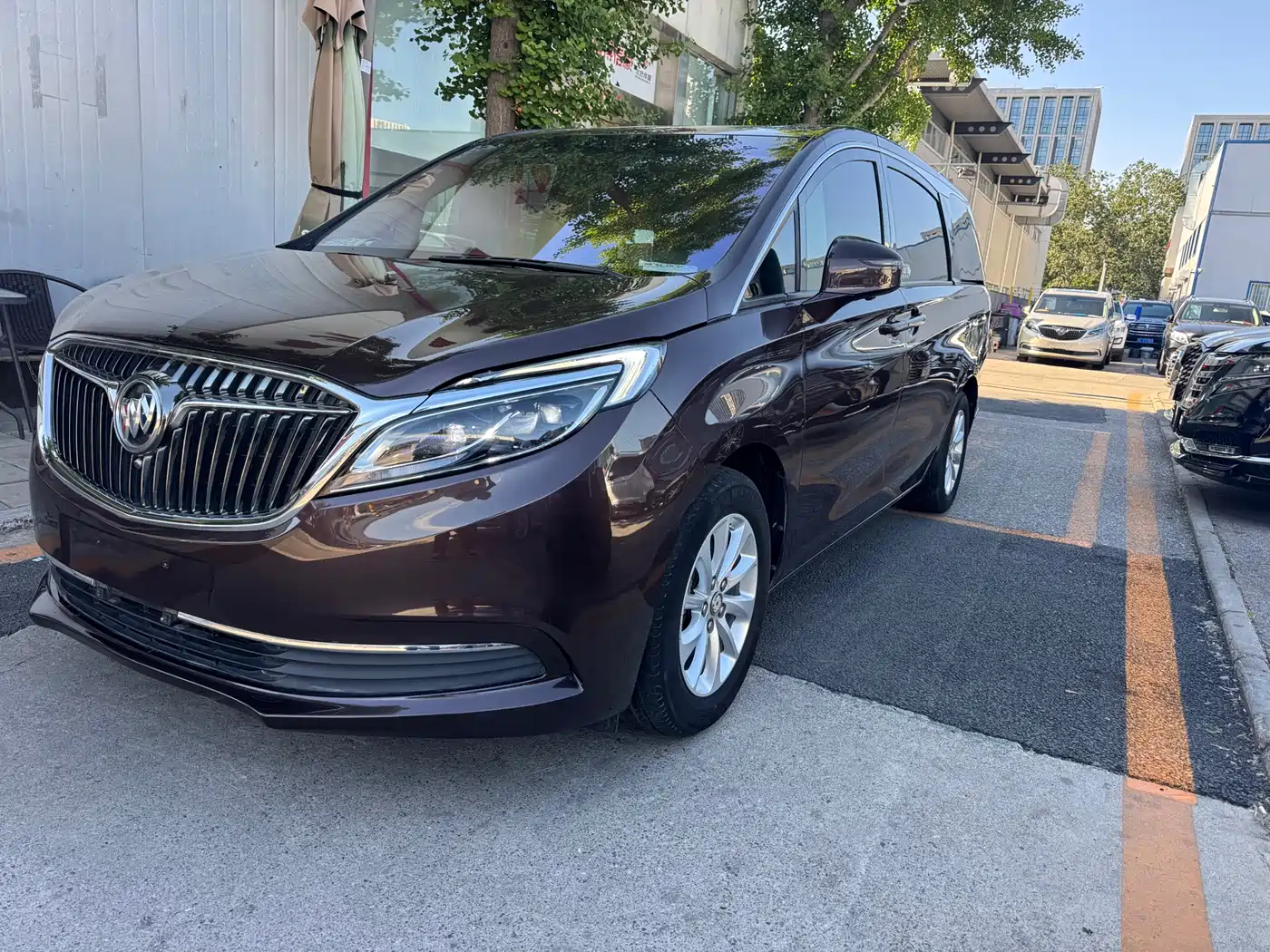 Buick GL8 2017 ES 28T Premium China V