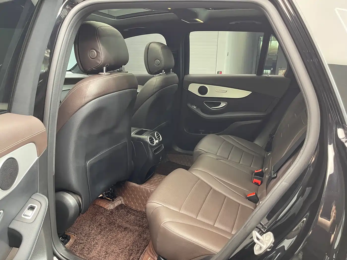 Mercedes-Benz GLC 2022 Facelift III GLC 260 L 4MATIC Dynamic фото 11