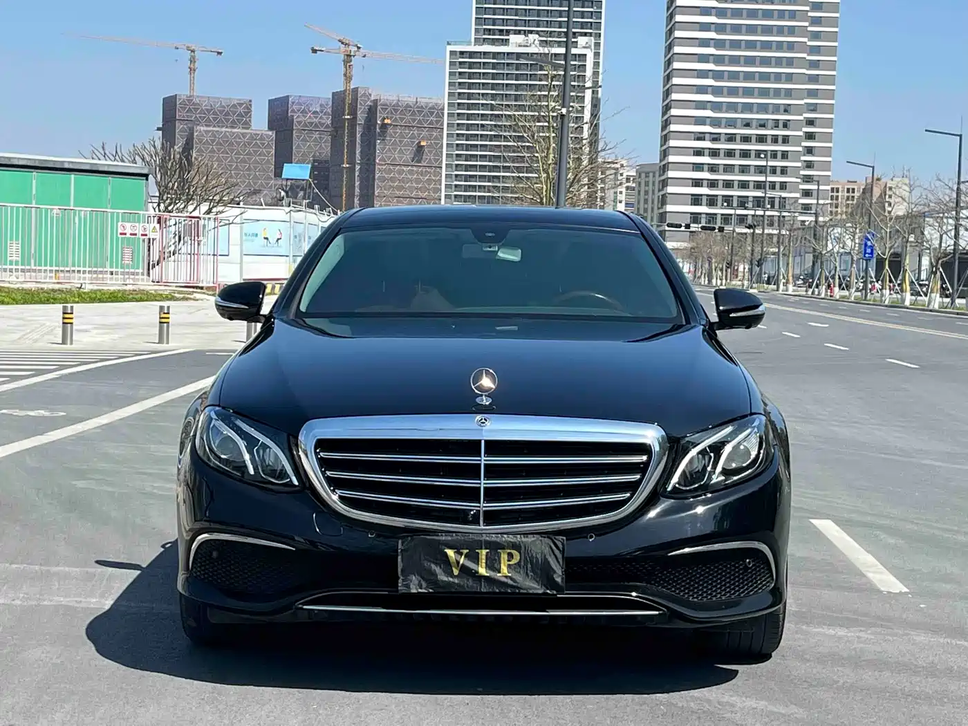 Mercedes-Benz E-Class 2019 E 300 L Fashion фото 2