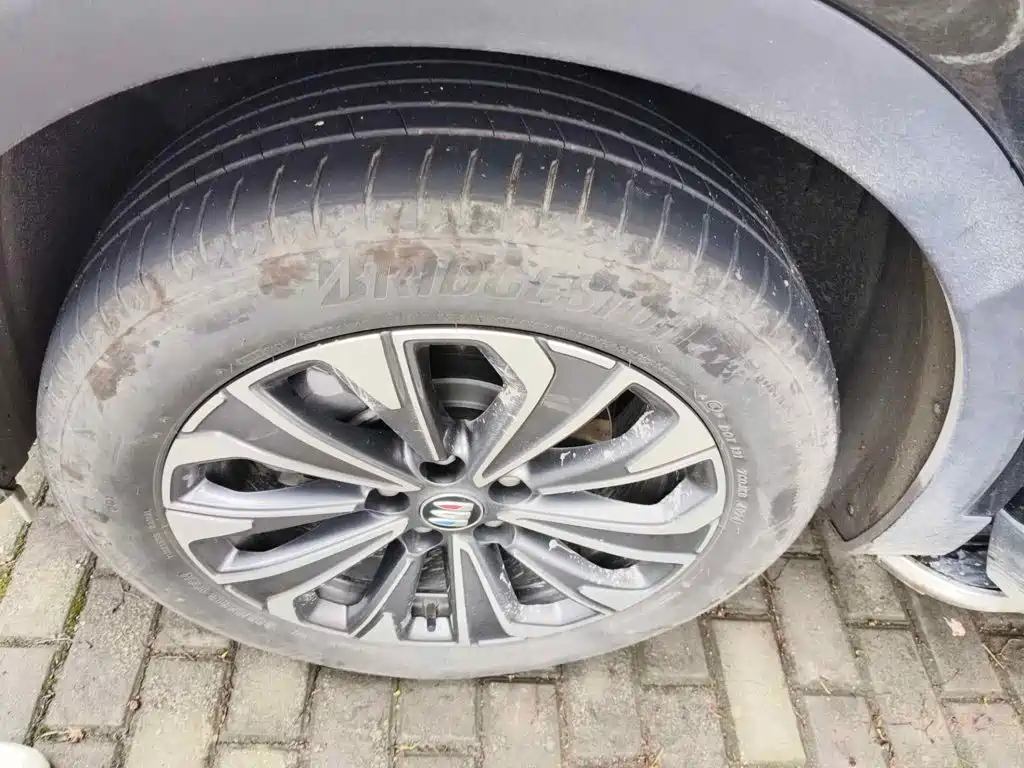 Buick Envision Plus 2025 2025 Enclave Plus 28T 2WD Platinum Edition