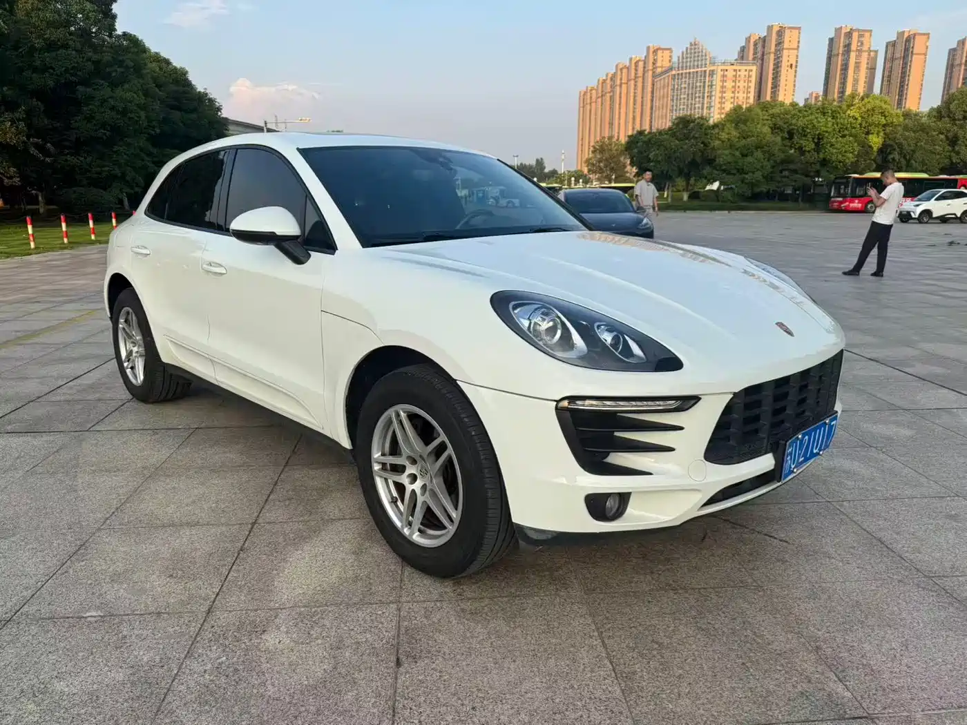 Porsche Macan 2017 Macan 2.0T фото 3