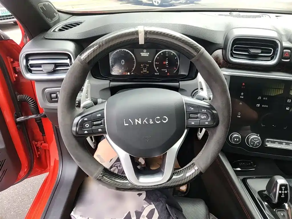 Lynk & Co 03 2018 1.5TD DCT Sport (China V) фото 11