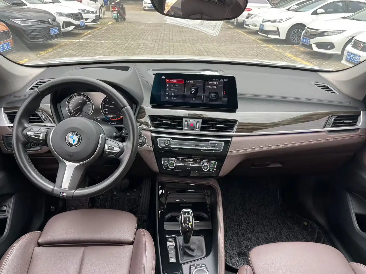 BMW X1 2021 xDrive25Li Exclusive фото 4