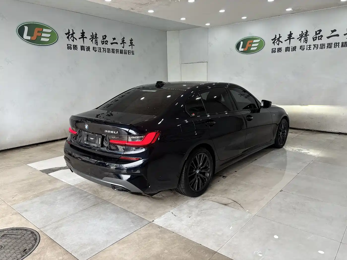 BMW 3 Series 2020 Facelift 325Li M Sport Night Edition фото 5