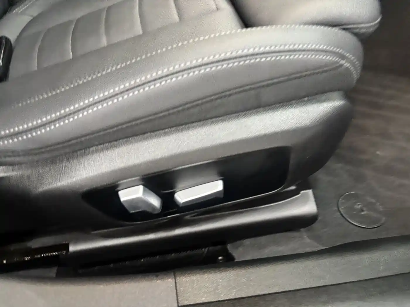 BMW 3 Series 2020 Facelift 325Li M Sport Night Edition фото 27