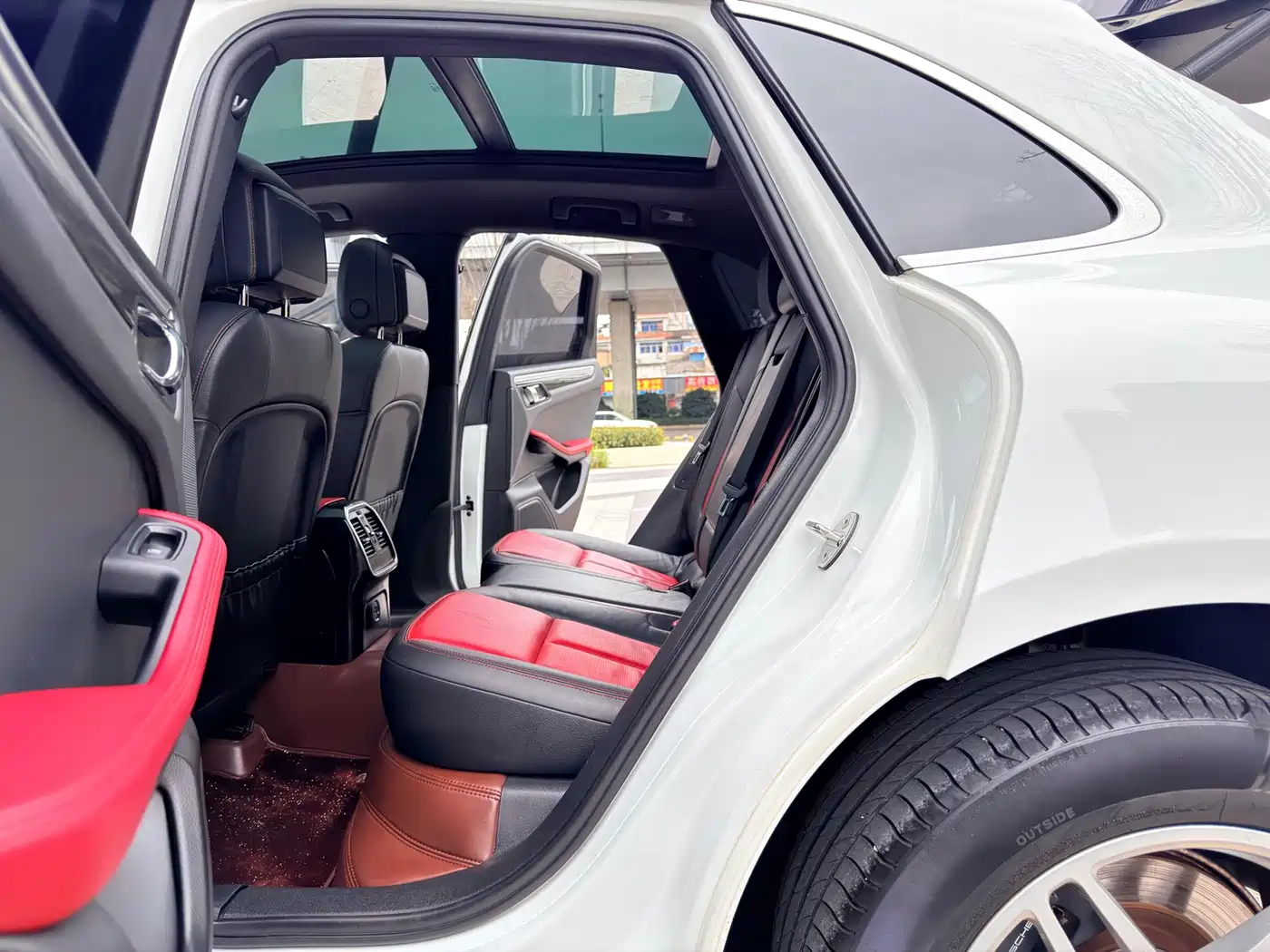 Porsche Macan 2017 Macan 2.0T фото 5