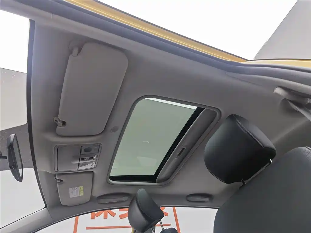 Kia KX1 2021 1.4L CVT Sunroof Version фото 14