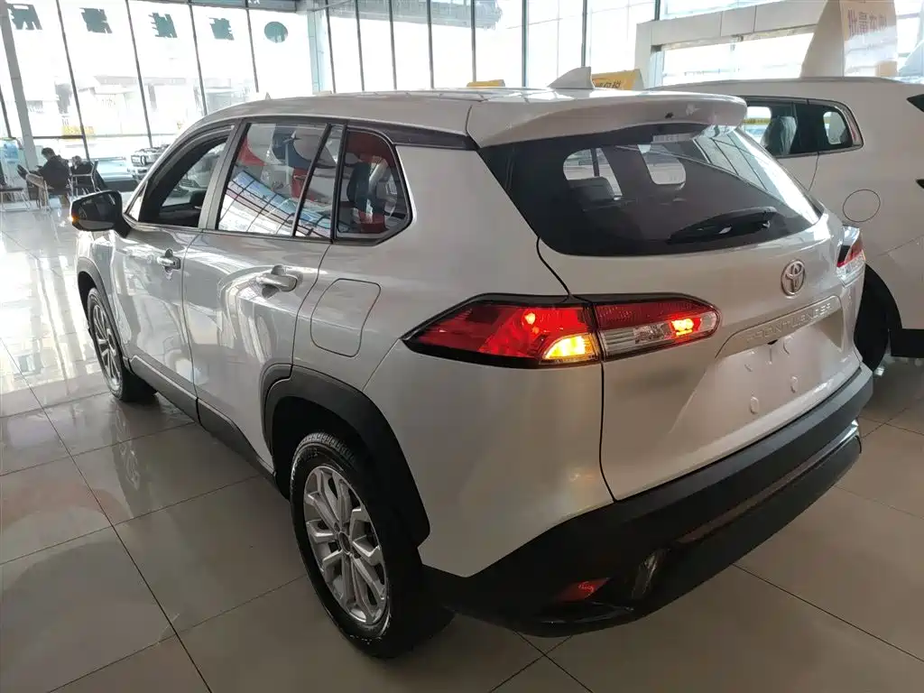 Toyota Frontlander 2026 2.0L CVT Comfort Edition фото 23