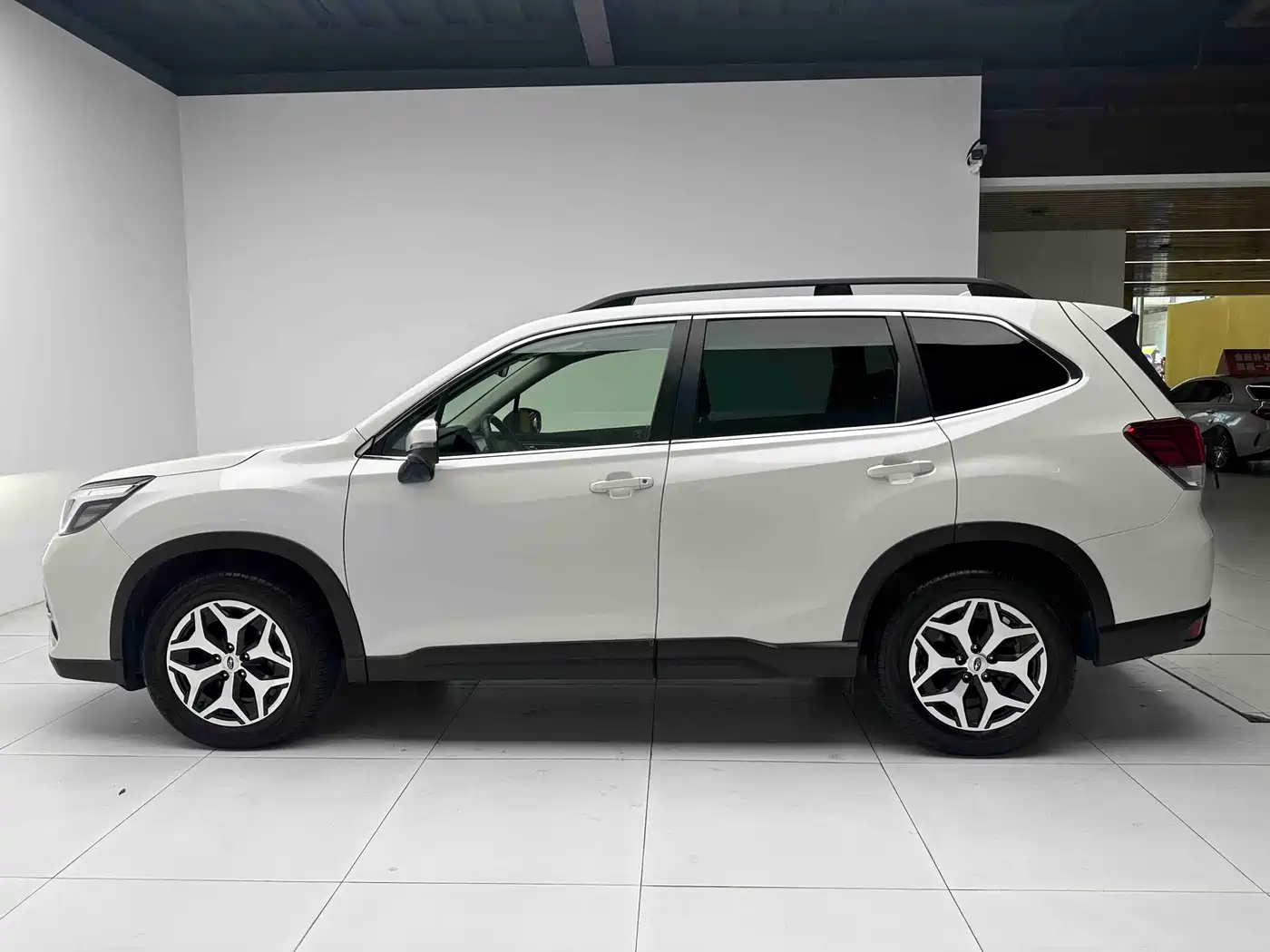Subaru Forester 2021 2.0i Luxury Edition фото 20