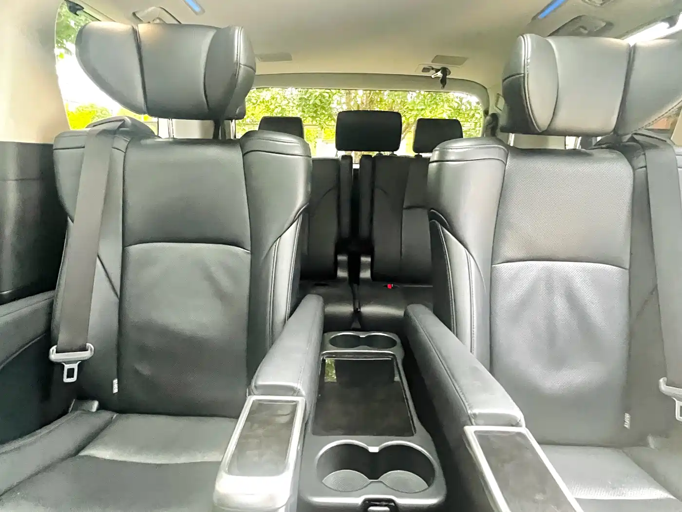 Toyota Vellfire 2021 Crown Hybrid 2.5L HV Luxury Edition фото 14
