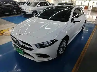 Mercedes-Benz A