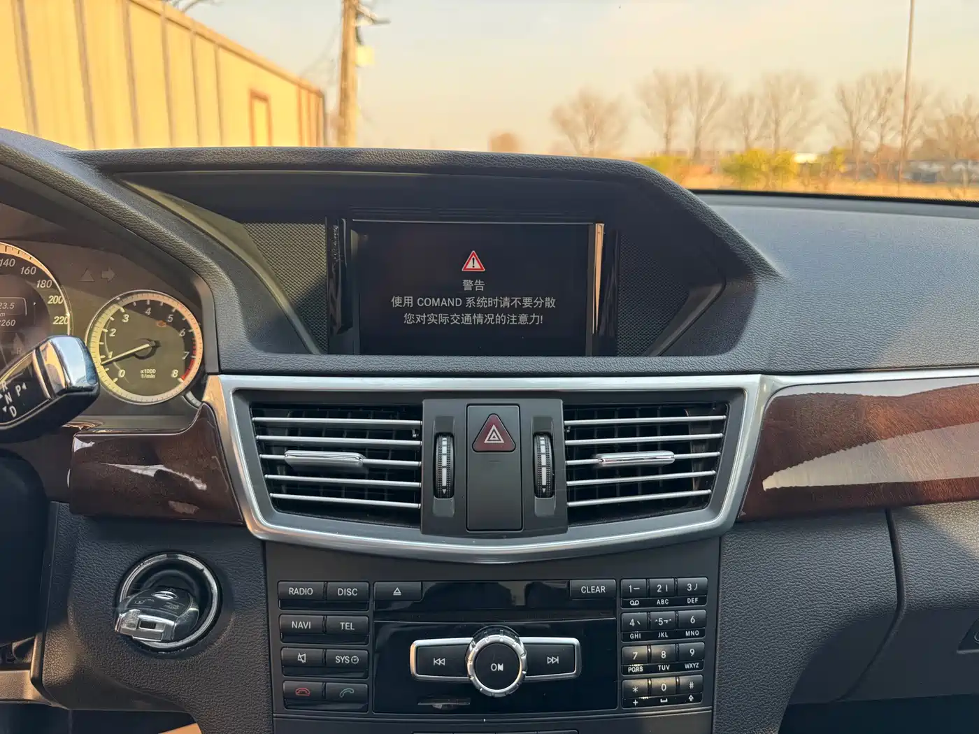 Mercedes-Benz E-Class 2013 Model E 260 L CGI Elegance фото 15