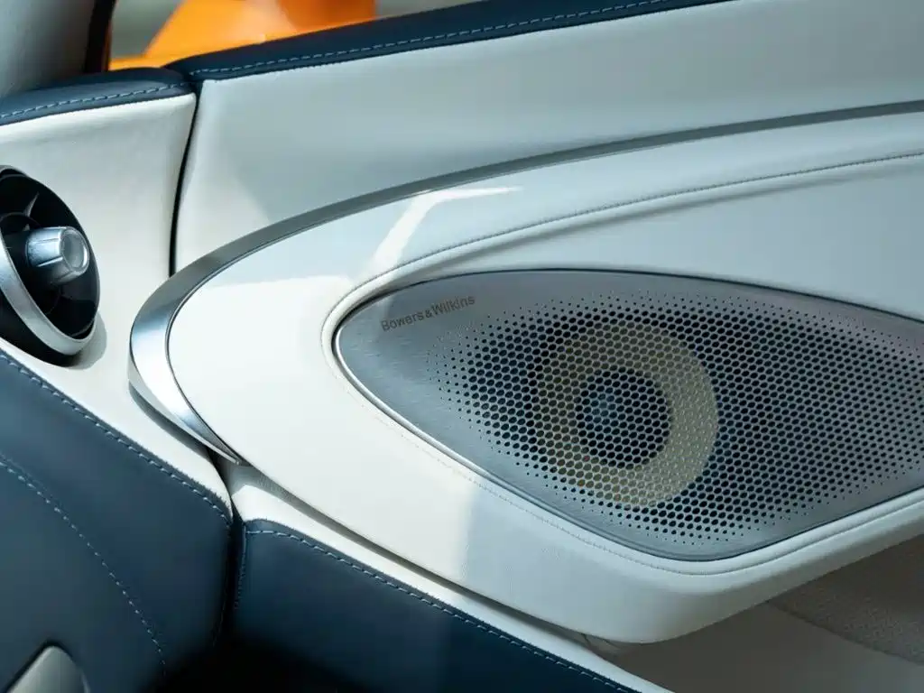 McLaren GT 2023 2023 4.0T Standard Model