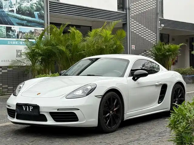 PORSCHE 718