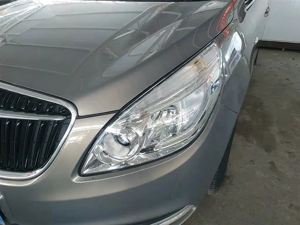 Buick GL8 2018 28T Comfort China VI фото 18