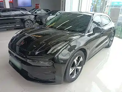 Zeekr 001