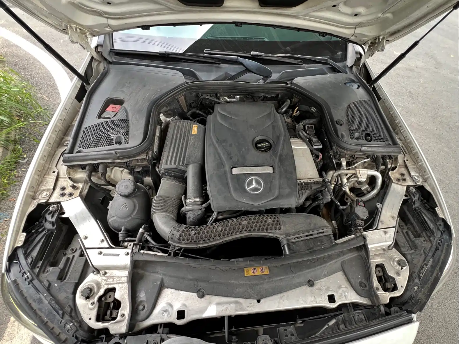 Фото 26 - Mercedes-Benz E-Class