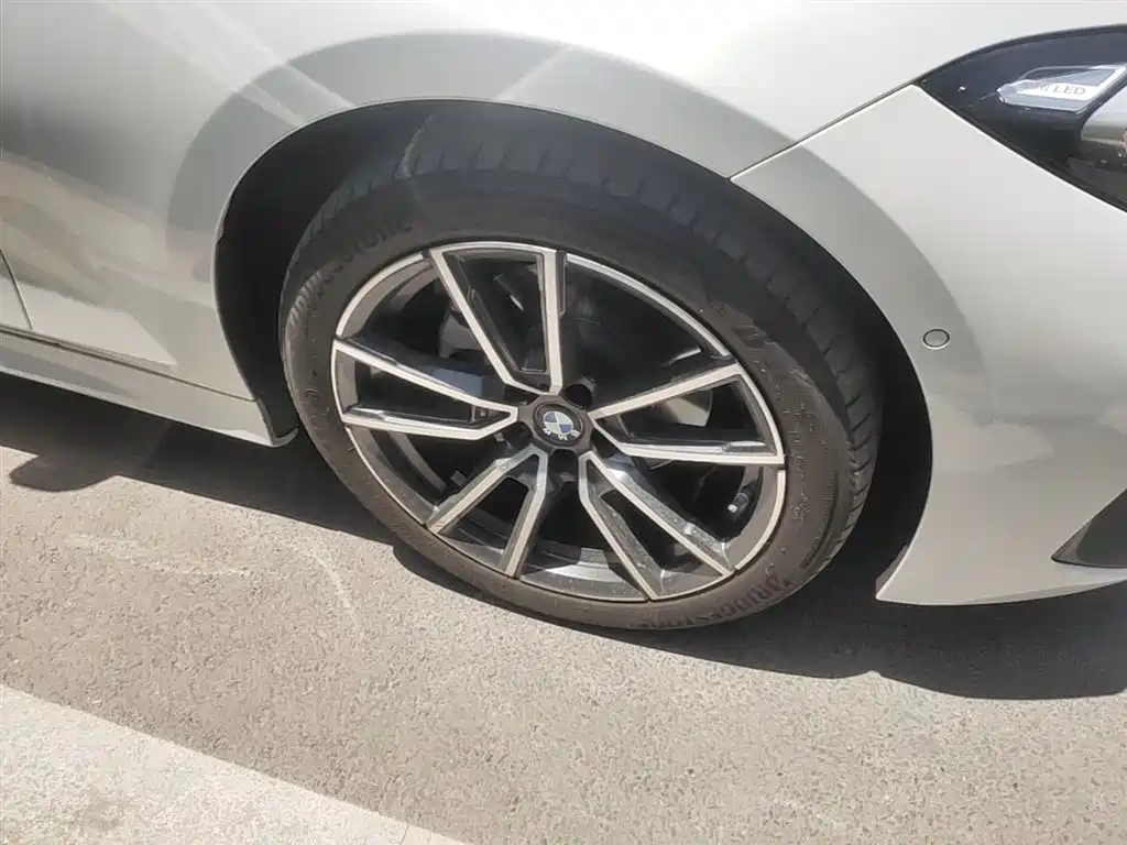 BMW 3 Series 2023 325Li M Sport Package фото 14