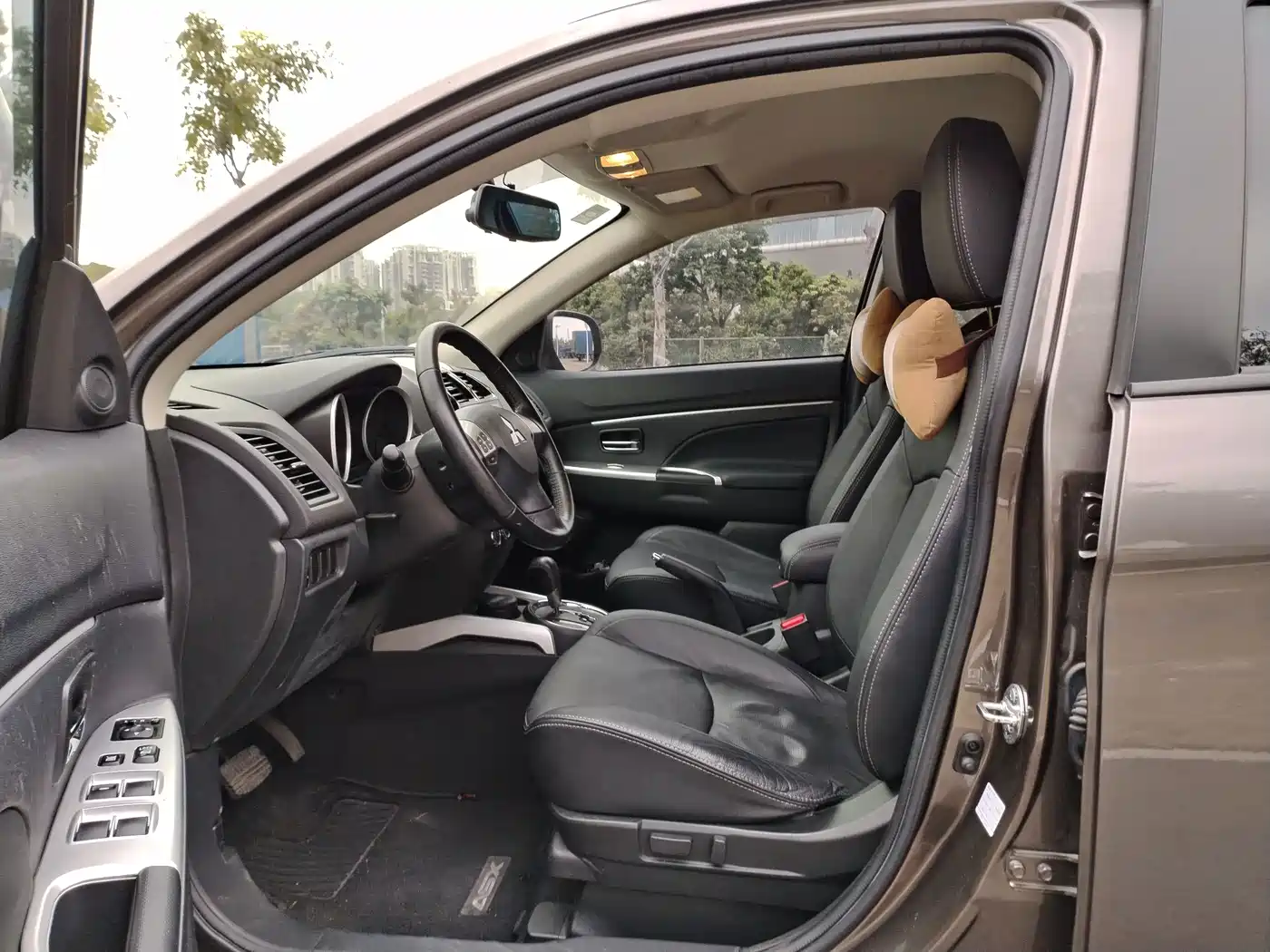 Mitsubishi ASX 2016 2.0L CVT 2WD Navigation Edition фото 17