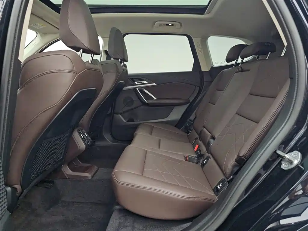 BMW X1 2024 sDrive25Li M Sport Package фото 13