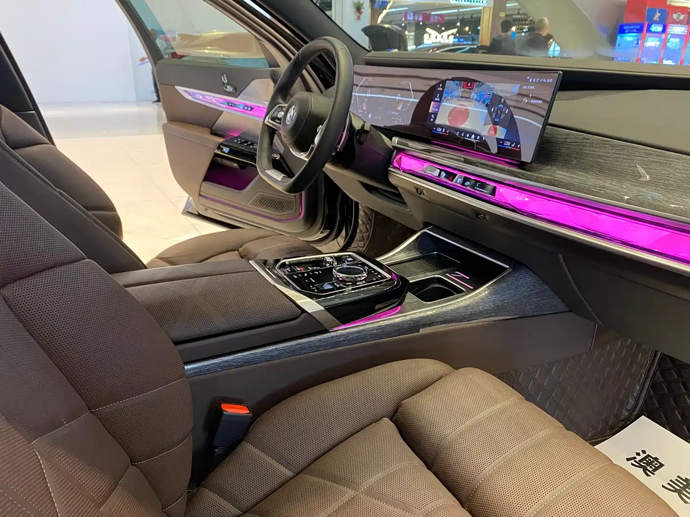 BMW 7 Series 2023 Model 740Li Premium Luxury Package фото 9