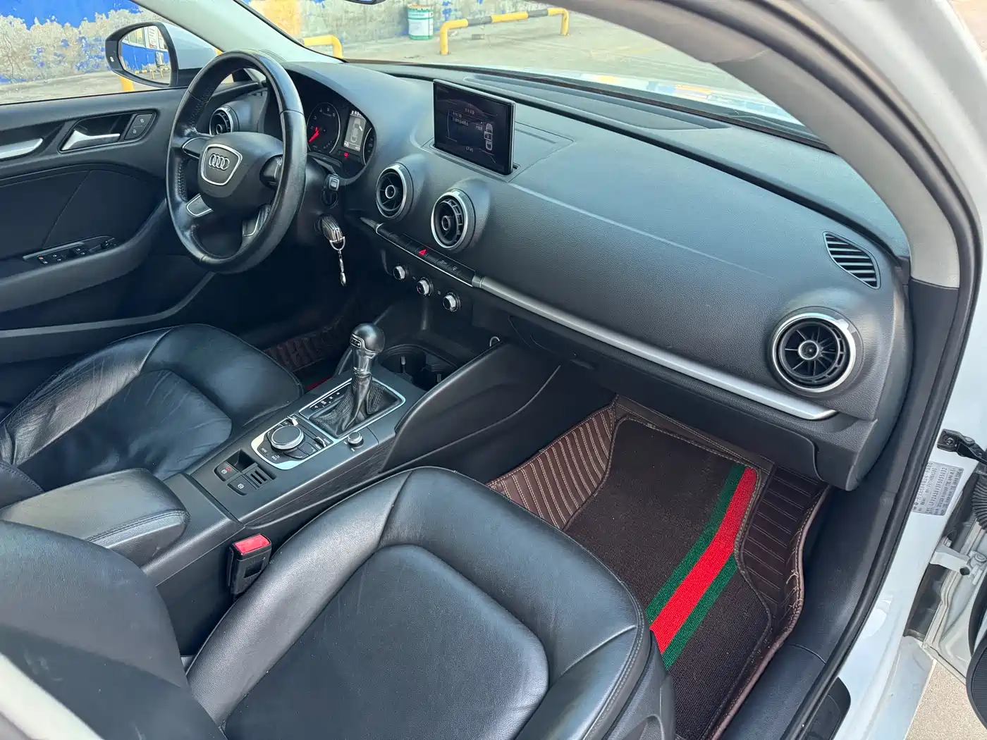 Audi A3 2016 Limousine 35 TFSI Progressive фото 4