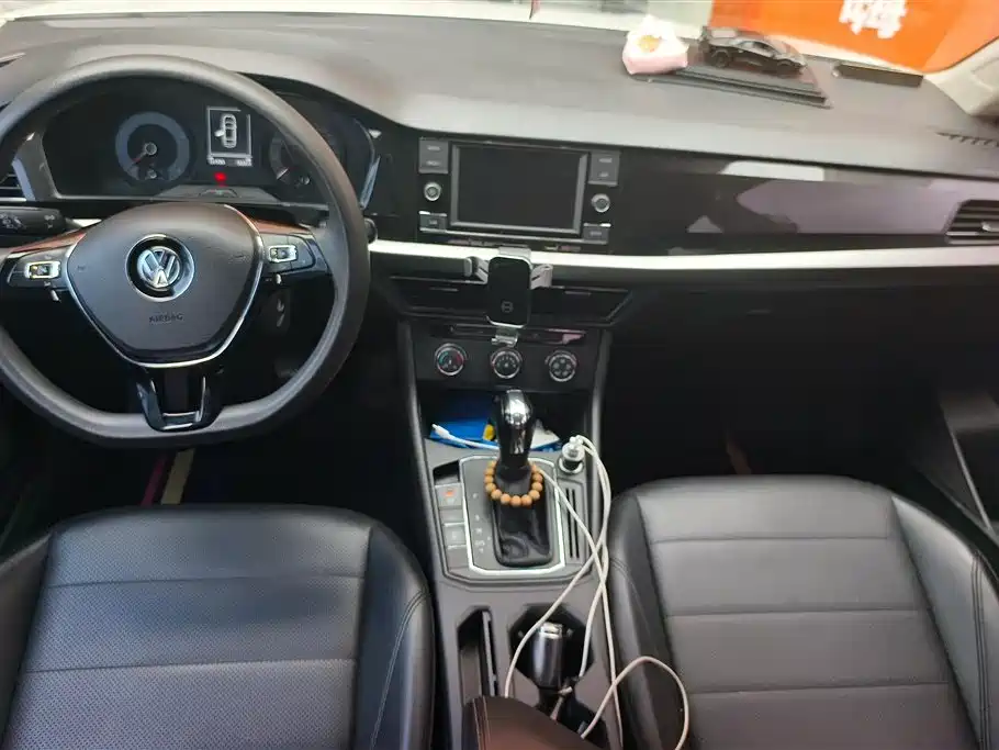 Volkswagen Lavida 2019 1.5L Automatic Comfort Edition China VI фото 12