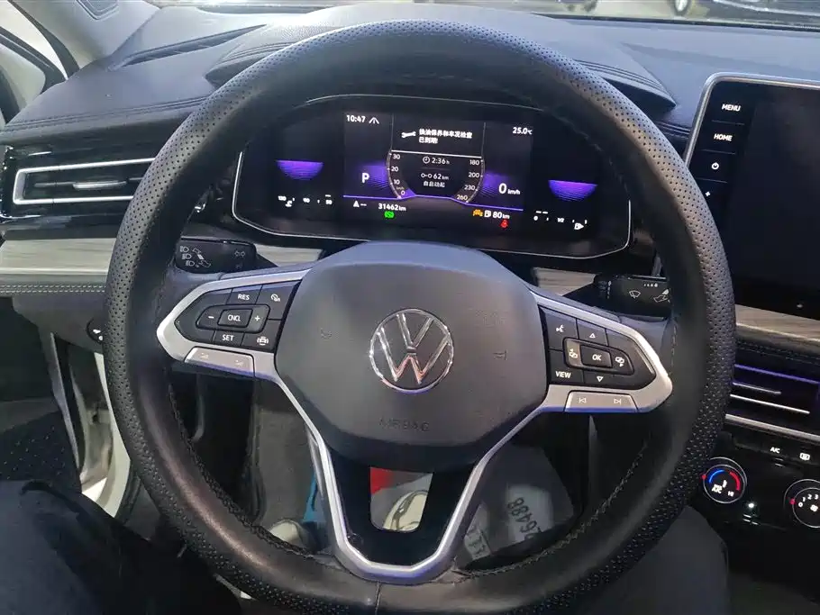 Volkswagen Sagitar 2023 300TSI DSG Excellence Edition фото 15